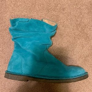Girls LL Bean Suede Boots